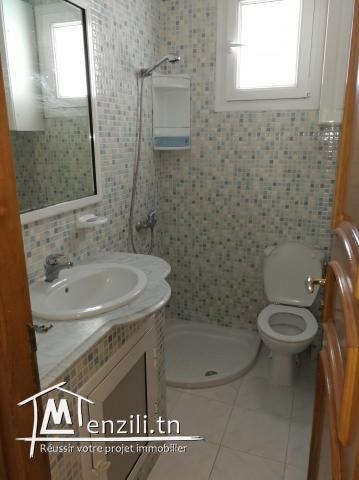 etage villa totalement indépendant bien meublé à louer