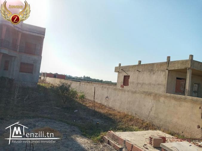 un superbe terrain de 2000 m²  à kélibia
