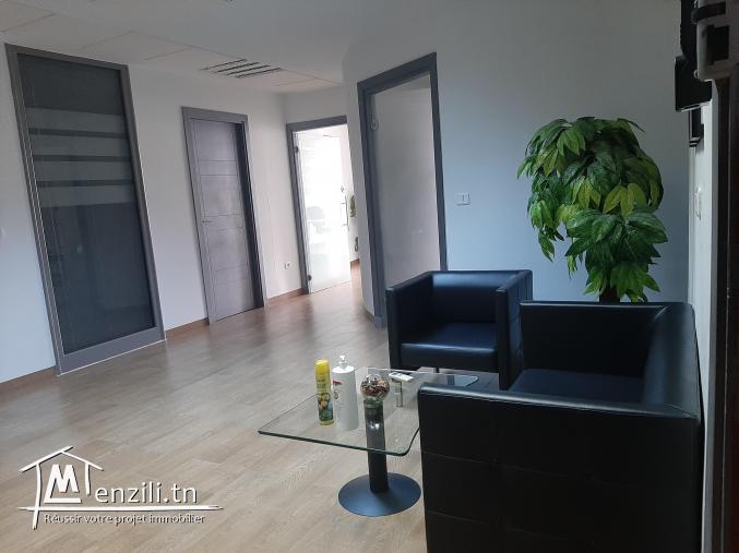 A LOUER UN LOCAL À USAGE BUREAUTIQUE AU CENTRE URBAIN NORD-IMMEUBLE CERCLE DES BUREAUX