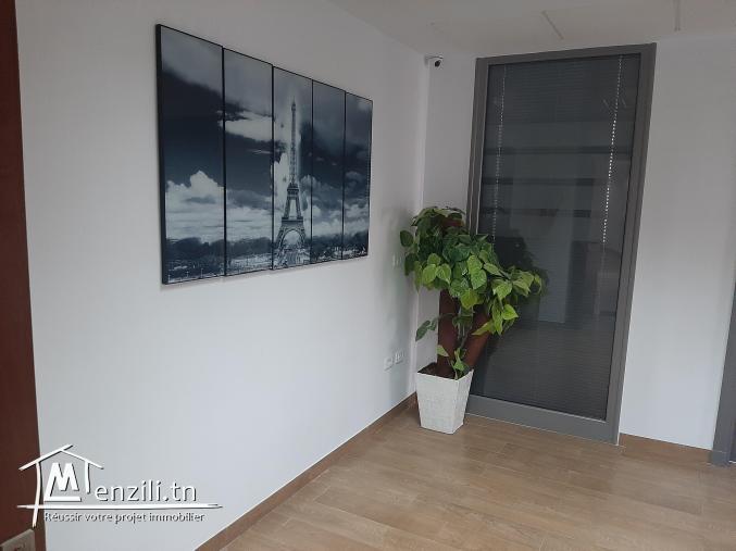 A LOUER UN LOCAL À USAGE BUREAUTIQUE AU CENTRE URBAIN NORD-IMMEUBLE CERCLE DES BUREAUX