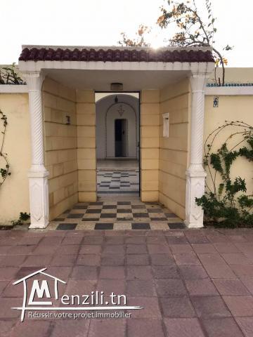 villa à vendre au cité Abaab mornag