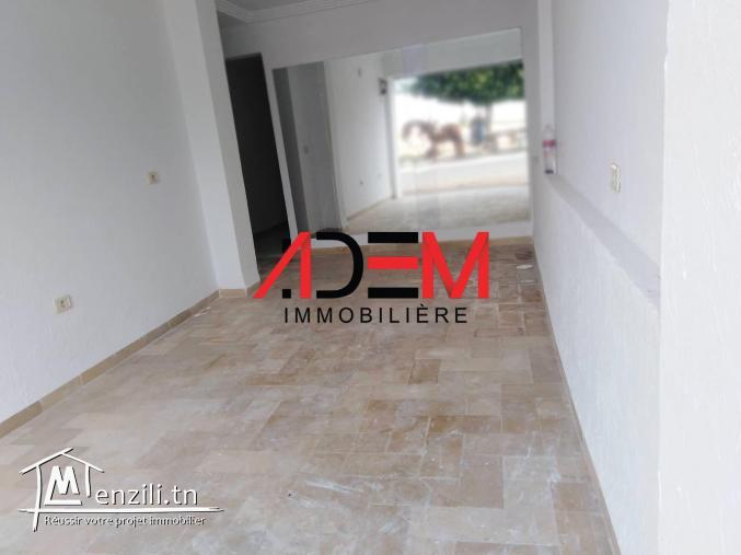 Deux locaux commerciaux pour différentes activités