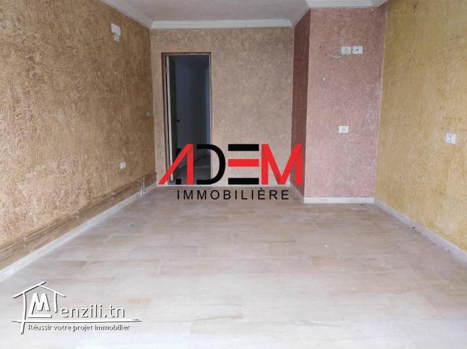 Deux locaux commerciaux pour différentes activités