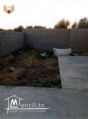 Villa 206m inachevée clôturée