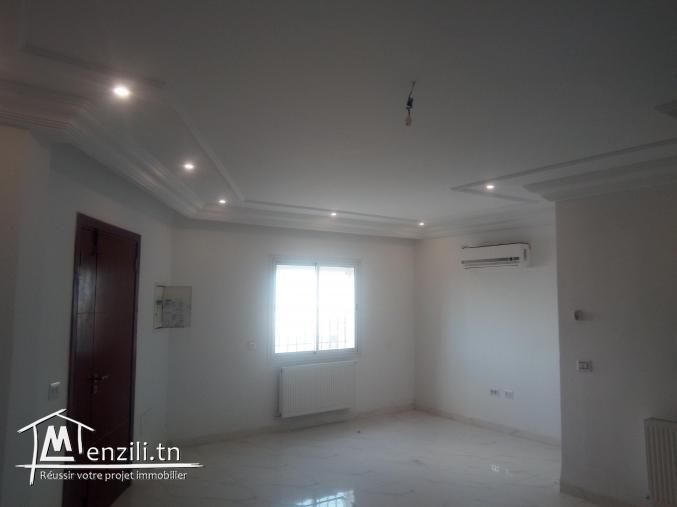 S+1 a vendre a borj Cedria