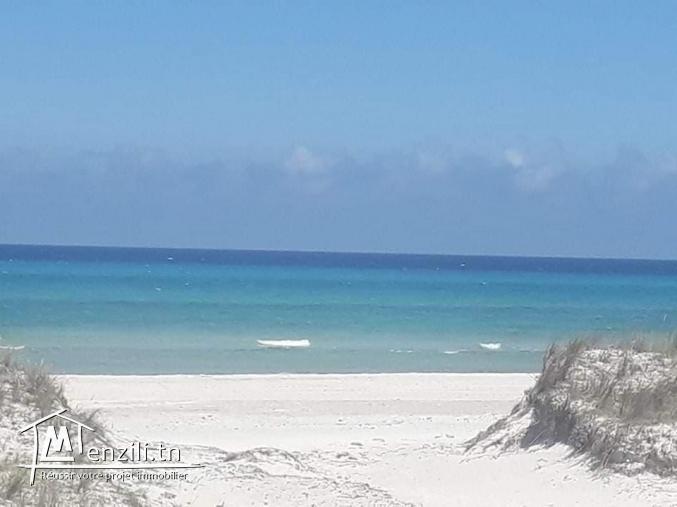 Un terrain sur mer à vendre ; EL Zahra-Kelibia