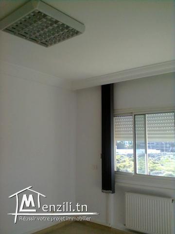 Très beau bureau au centre urbain nord Tunis