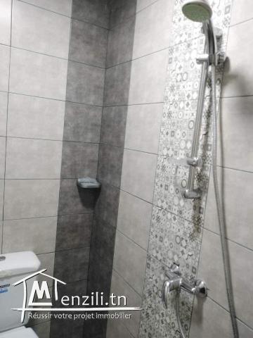 un nouveau appartement meublé