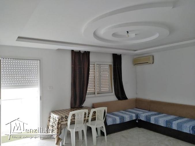 un nouveau appartement meublé