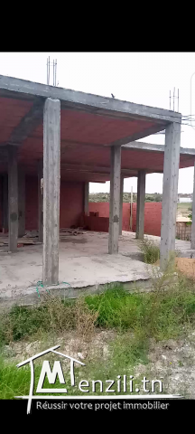 Villa inachevée à vendre