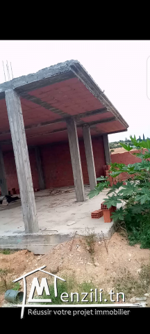 Villa inachevée à vendre