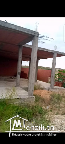 Villa inachevée à vendre