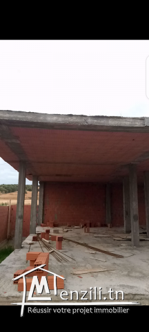 Villa inachevée à vendre