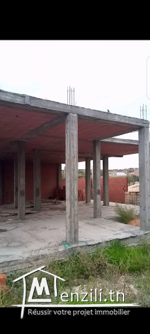 Villa inachevée à vendre