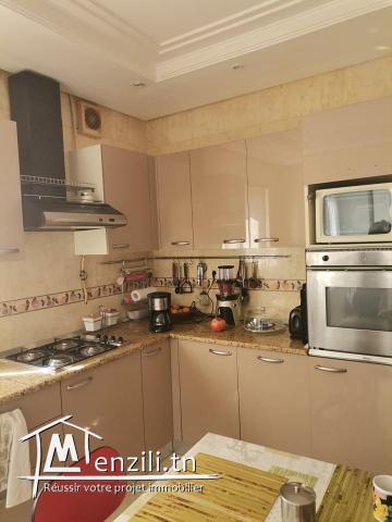 appartement s3 avec un grand terrasse