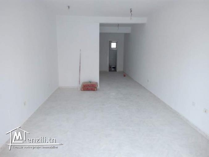 Local commercial à vendre à nour jaafar ARIANA