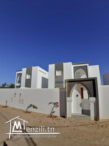 Villa à vendre titre bleu zone urbaine, à Djerba Midoun