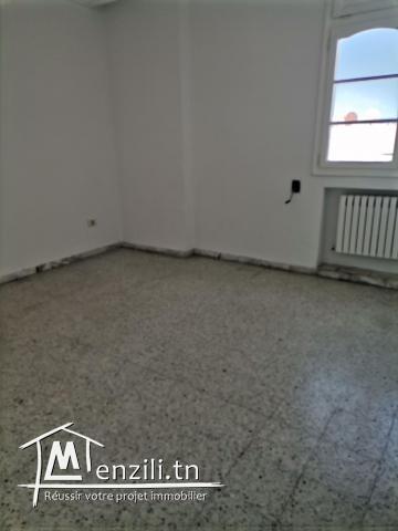 S3 ennaser 5éme étage