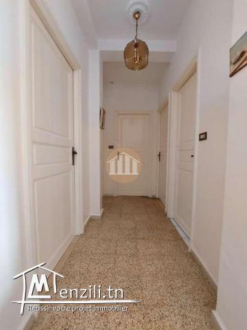 A Vendre - Une Villa de 298 sur un terrain de 316m² sis à Ezzahra