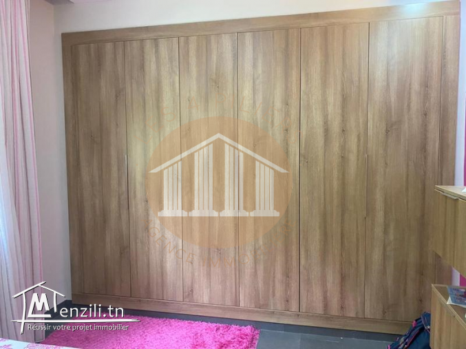 A Vendre une villa de 240m² sur un terrain de 368m² sis à Boumhel