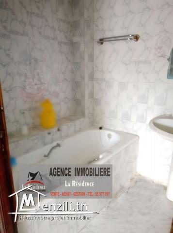 Réf : M141 duplexe en plein centre ville Bizerte.