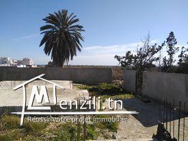 Terrain à vendre Collé à la zone touristique de Yasmine hammamet .