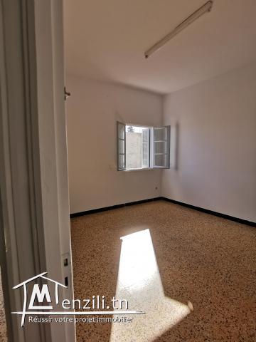 Appartement 1er étage à louer