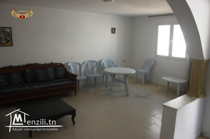 3 maisons et un studio à Hawaria-Kélibia