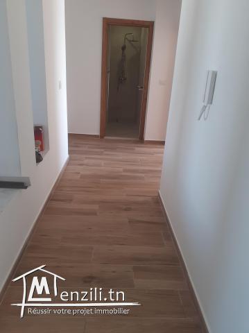 L'Aouina local a usage bureautique 140m²