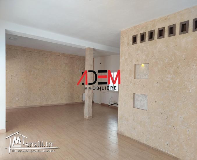 Spacieux étage de villa pour centre esthétique