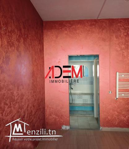 Spacieux étage de villa pour centre esthétique