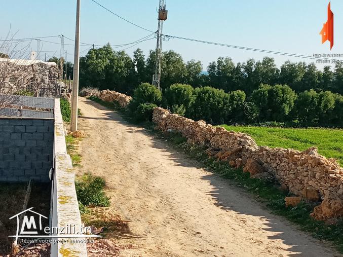 A vendre un superbe lot du terrain de 400 m2