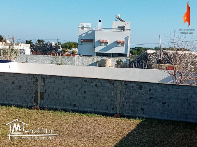 A vendre un superbe lot du terrain de 400 m2