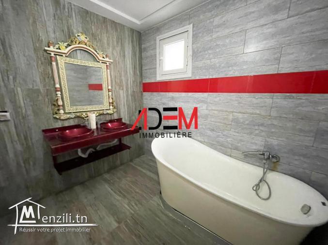 Bel appartement de type S2 bien meublé avec vue de mer