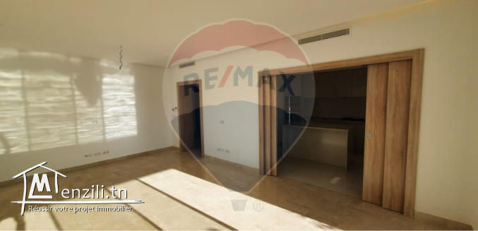 S+3 (3suites)+ terrasse (jamais habité) à Gammarth Touristique