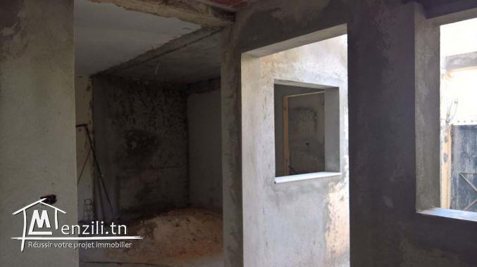 A vendre un duplex à deux entrées indépendantes à rue Hamouda Pacha mnihla