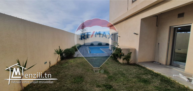 S+3 Piscine et Jardin à Gammarth Touristique à louer