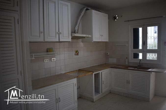 Appartement à vendre route soukra km 2.5
