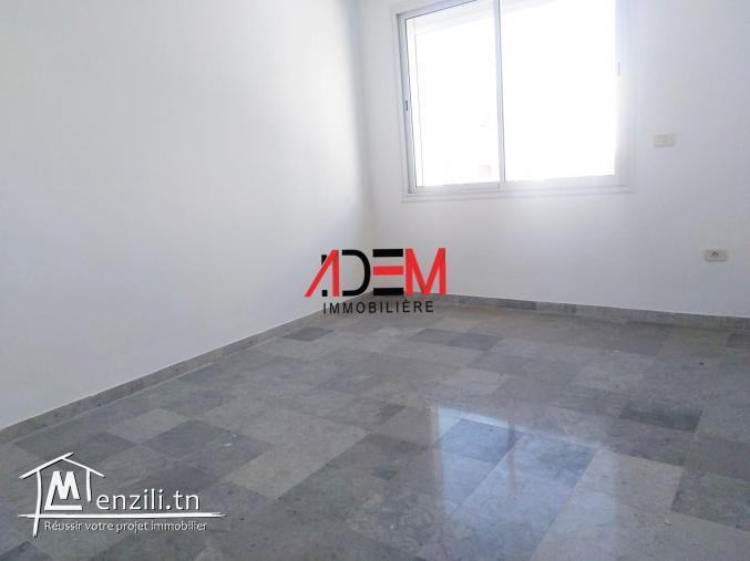 Spacieux étage de villa de type S2 avec garage et jardin privée