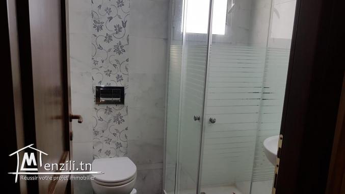 Appartement haut standing rez de chaussee avec jardin a la soukra.