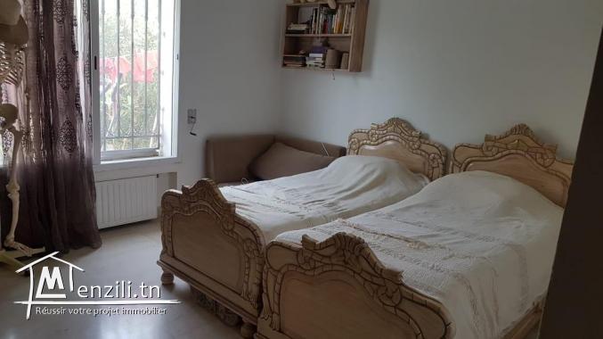 Appartement haut standing rez de chaussee avec jardin a la soukra.