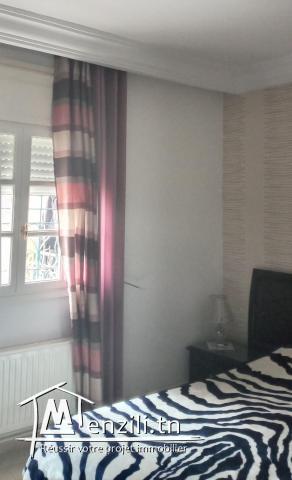 Résidence Meriem enkhilette: Vente d'un spacieux appartement S+4