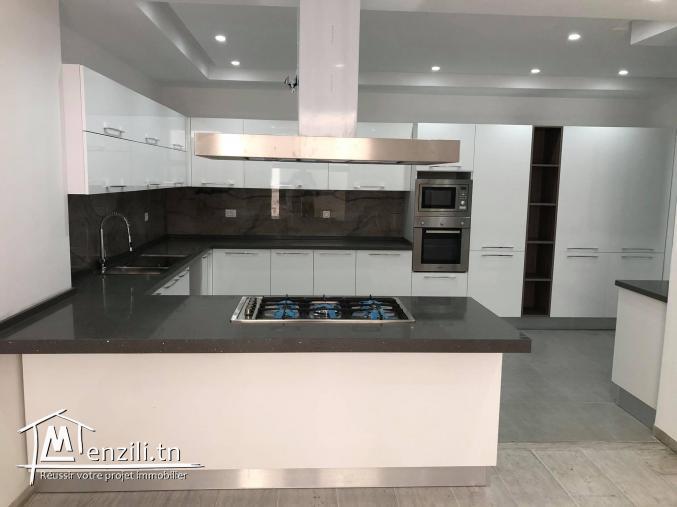 Villa s+5 elmonchar hammamet