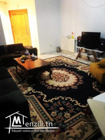 Menzah 7 bis Appartement spacieux très bien entretenu