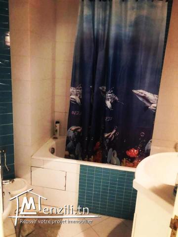 Menzah 7 bis Appartement spacieux très bien entretenu