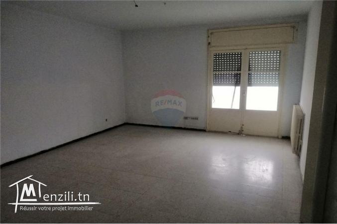 Vente Appartement S+3 centre ville Ariana