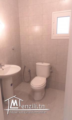 A vendre Appt S+3 à Cité El hadika 2  