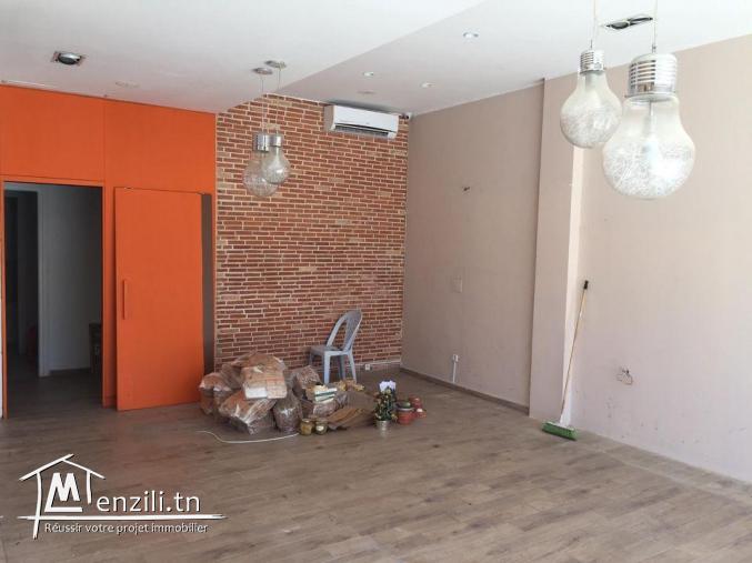 Local commercial manzah Bon emplacement