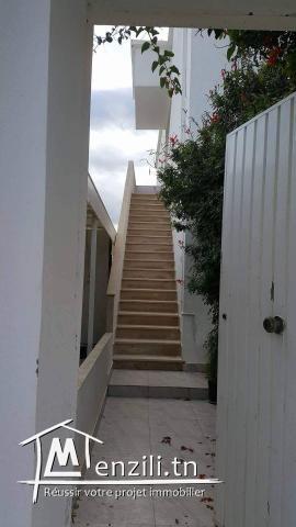 Appartement spacieux a la soukra