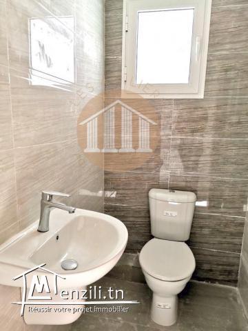 A VENDRE-Un S+3 de 120 Direct Promoteur sis à Mornag